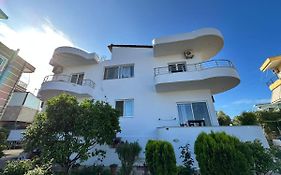 Guesthouse Xhimi